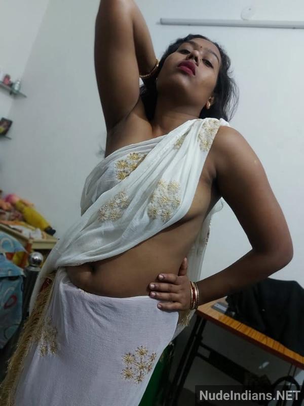 Chennai Aunty Boobs Xxx Photos Lusty Milf Teasing In Saree