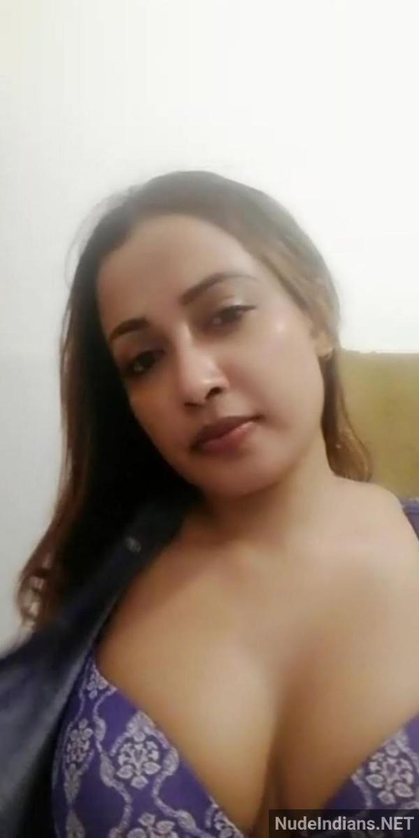 Desi Wife Nude Boobs Photos Shared With Her Boss Before Sex