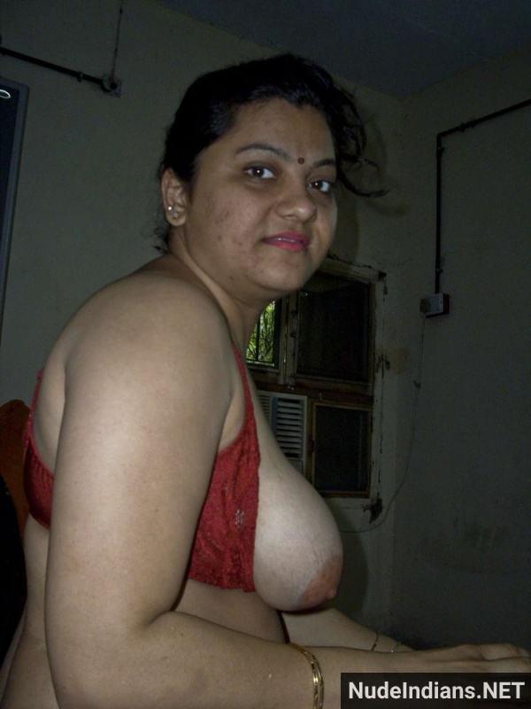600px x 800px - 52 Rajasthani BBW aunty nude porn pics of big ass & boobs