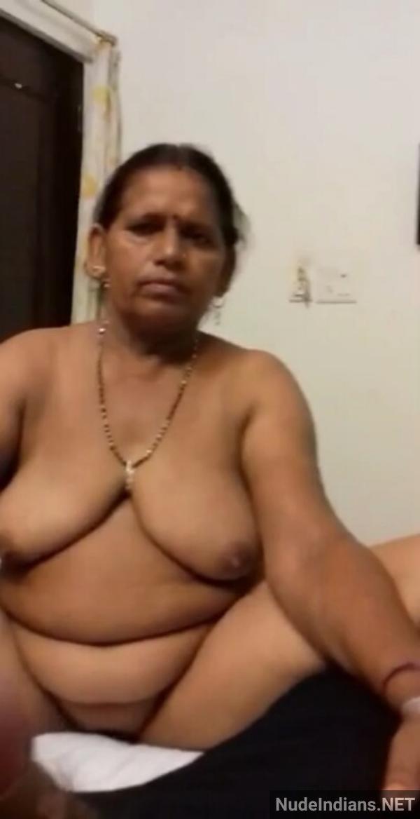 Hot Tamil Aunty Real Sex Photos MILF Wives Naked On Camera